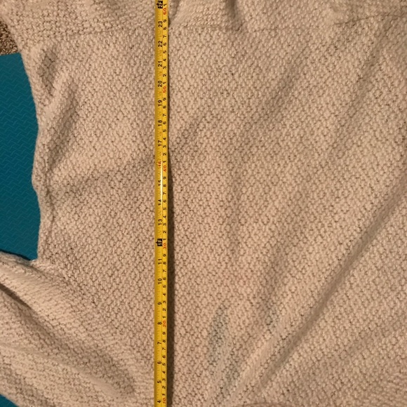 Hummingbird Sweater - Picture 8 of 8